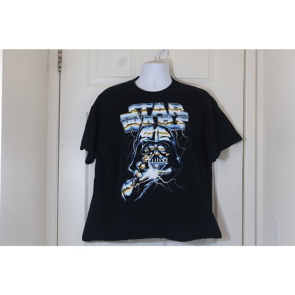 Star Wars Darth Vader Lightning Graphic Tee Men’s XL Black Mad Engine - Picture 1 of 3